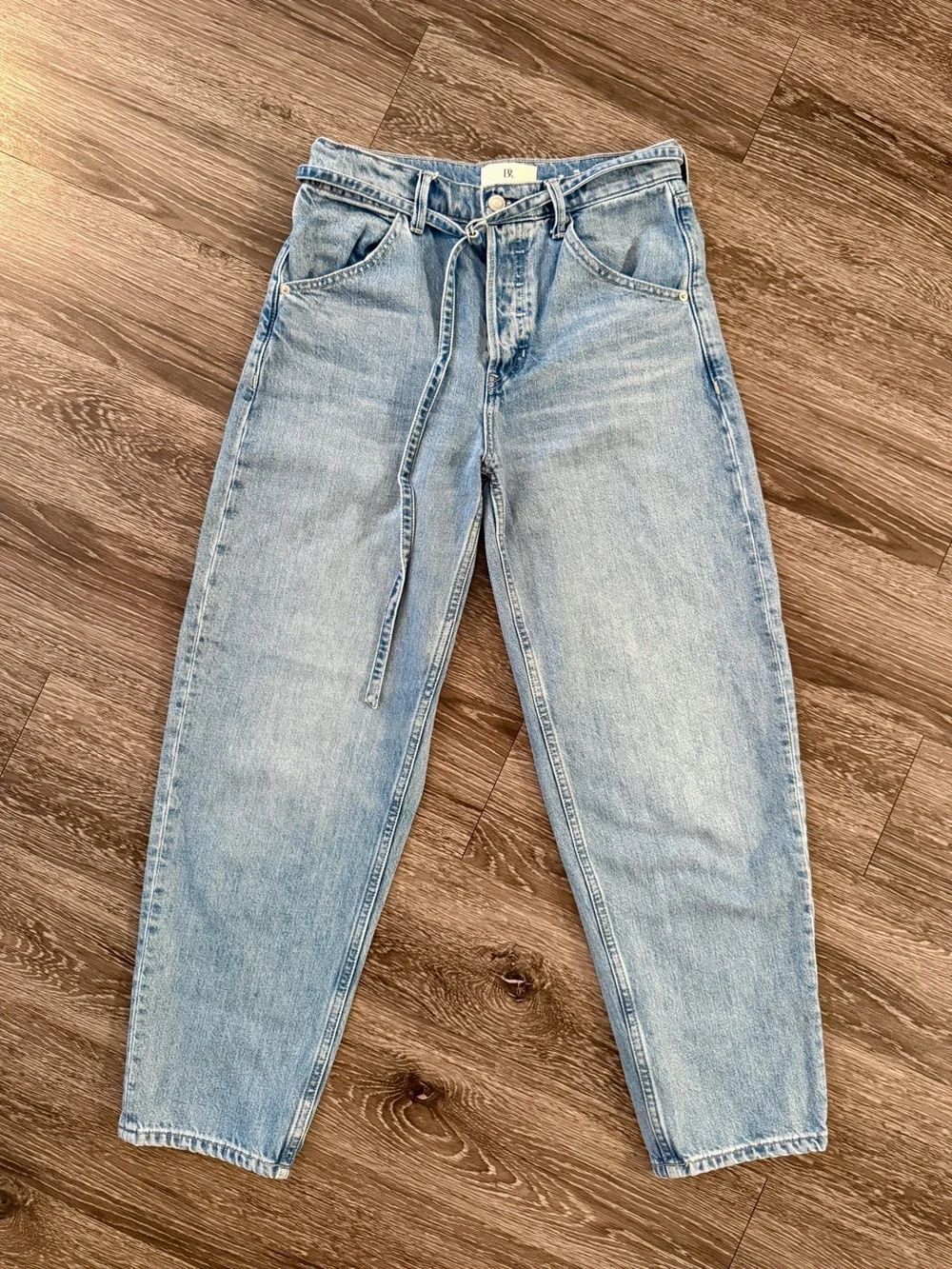 Banana Republic High Rise Rigid Bow Jean